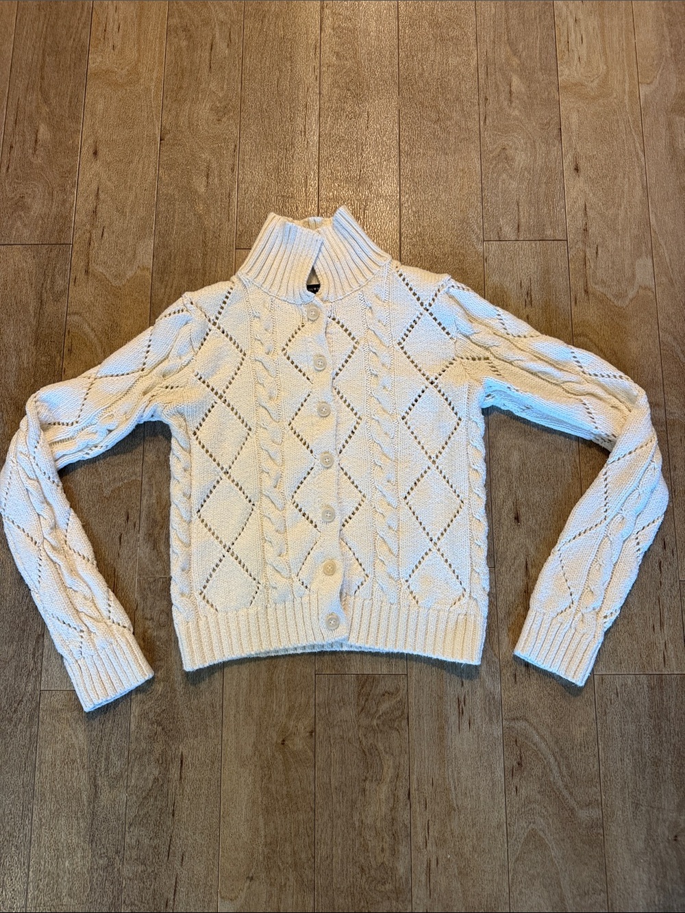 Cream Cable Knit Button-Up Sweater Cardigan (size small estimate)
